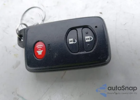 2012 Toyota Prius V Three from USA, damaged, VIN JTDZN3EU4C3138780